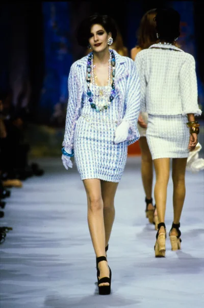 Look 29
